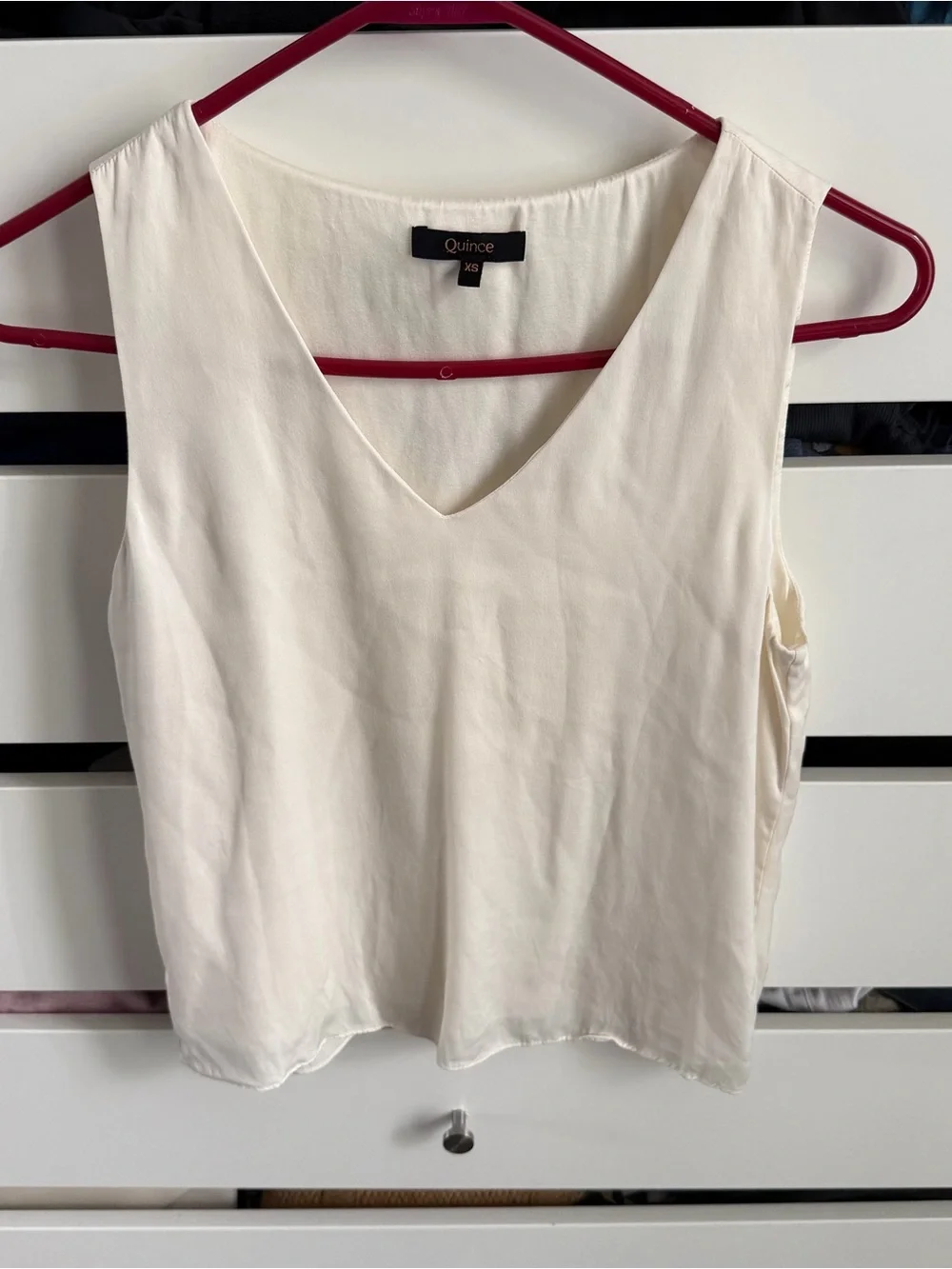 1 day sale! Quince silk top ๐ - Picture 4 of 7